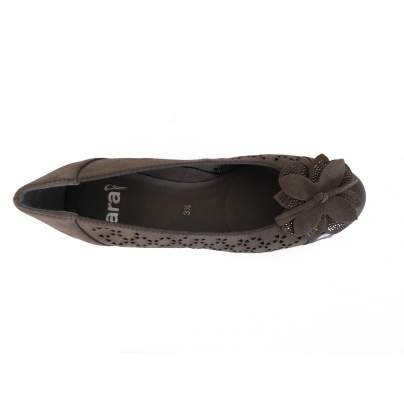 Ballerine Ara En Cuir Perforée Fantaisie Tendance – Image 3