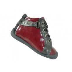 Chaussures Babybotte Fille En Cuir Vernis Tendance