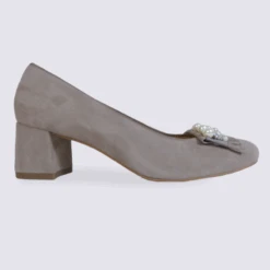 Escarpins Ara En Cuir Taupe Avec Perles Tendance Et Confort